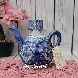 Vintage Canton Decorative Ceramic Teapot